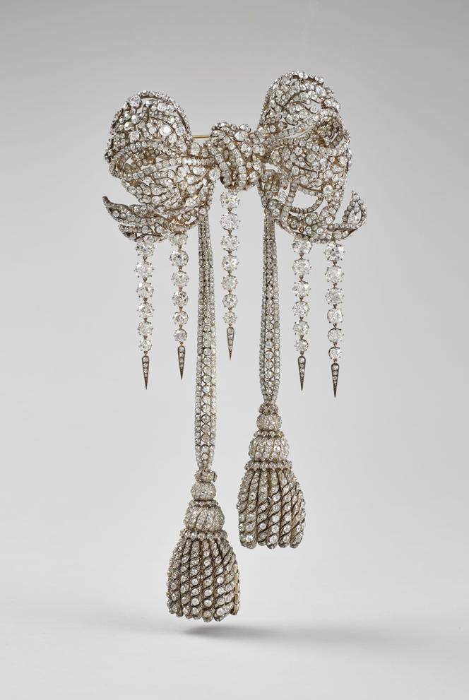 Grand nœud de corsage de l'impératrice Eugénie (broche).