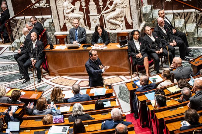 Le premier ministre, Sébastien Lecornu, lors de la séance des questions au gouvernement, à l’Assemblée nationale, à Paris, le 15 octobre 2025. JULIEN MUGUET POUR « LE MONDE »
